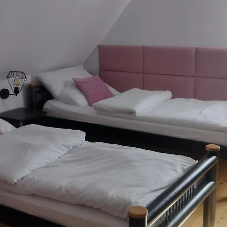 Dom Olena Nyaraló Güldenboden