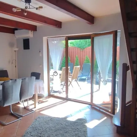 Nyaraló Dom Olena *